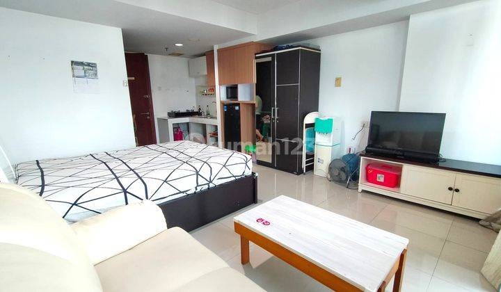 Apartemen Springhill Tower Sandalwood Type Studio Furnished 1