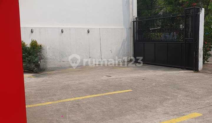 For Rent, Ready-to-Use Connected Shophouse, Former Restaurant, at Jembatan Lima Raya, West Jakarta For Rent, Ready-to-Use Connected Shophouse, Former Restaurant, at Jembatan Lima Raya, West Jakarta