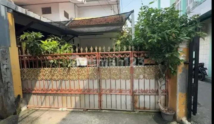 For Sale 2-Story House with Boarding Rooms in UKA Complex, Koja - North Jakarta For Sale 2-Story House with Boarding Rooms in UKA Complex, Koja - North Jakarta
