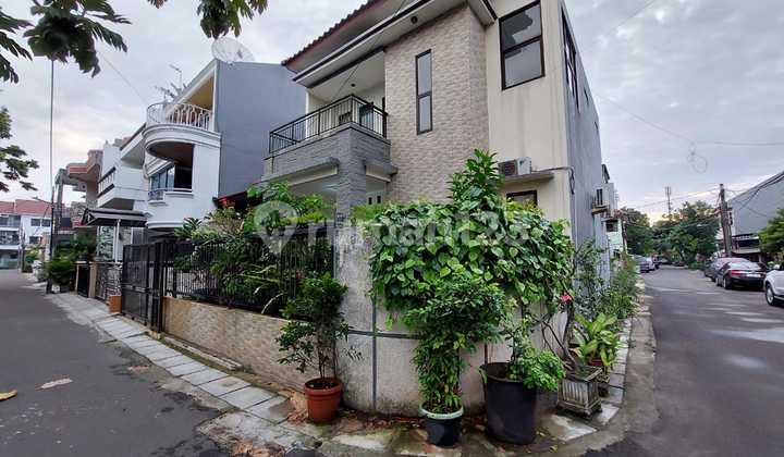 Dijual Rumah Siap Huni Diperumahan Gading Cipta Residen, Kelapa Gading Timur - Jakarta Utara