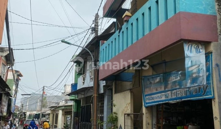 Dijual Rumah Sederhana Siap Huni 2 Lantai Jalan Kampung Baru Kembangan - Jakarta Barat