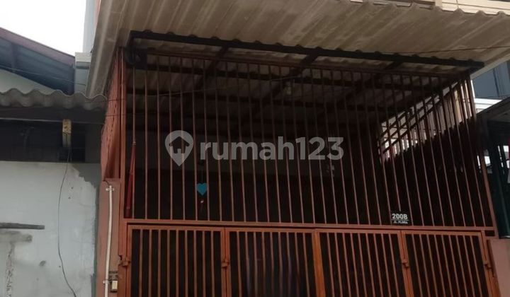 Di Jual Rumah 3,5 Lantai Siap Huni di Wijaya Kusuma, Grogol Jakarta Barat