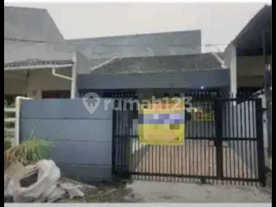 For Sale 1-Story House Ready to Occupy in Daan Mogot City Park, West Jakarta For Sale 1-Story House Ready to Occupy in Daan Mogot City Park, West Jakarta
