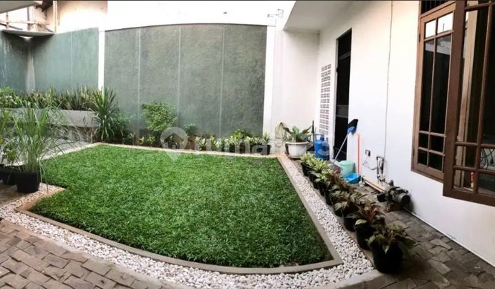 Dijual Rumah 2 Lantai Sap Huni Dijalan Persatuan Raya Kebon Jeruk, Jakarta Barat 2