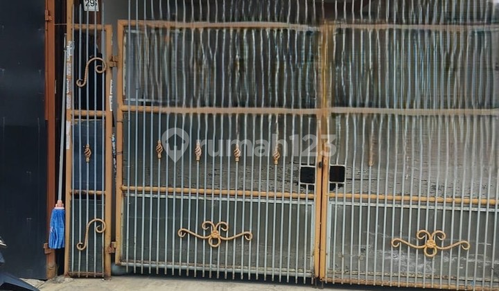 Di Jual Rumah 2 Lantai Siap Huni di Taman Palem Lestari Cengkareng Jakarta Barat