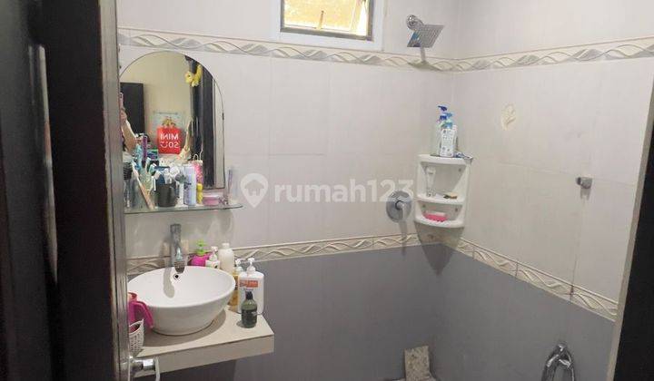 Dijual Rumah 3 Lantai di Duta Square Jakarta Barat 2