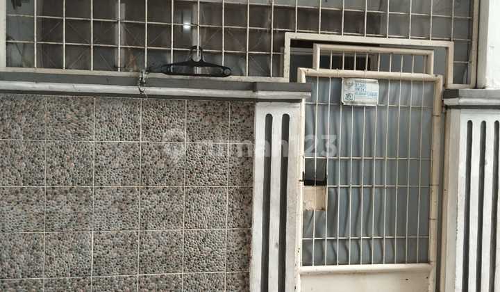 DiJual Rumah 2,5 lantai Siap Huni Di Jalan Sinar Budi Penjaringan, Jakarta Utara