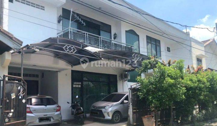 Dijual Rumah Pulomas Luas 200 Bawah Pasaran Bangunan Kokoh 2