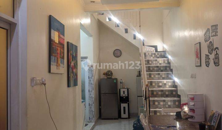 Rumah 2 Lantai Puri Cendana Terawat Cantik 2