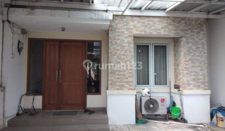 Rumah 2 Lantai Shm Sudah Renovasi Di Raffles Hill, Cibubur  2