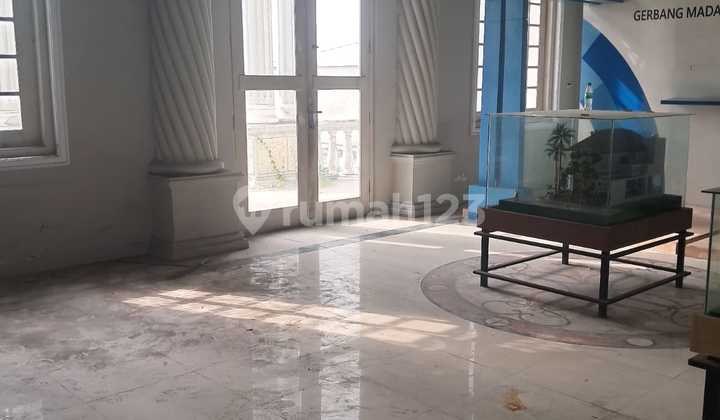 Disewakan Gedung 3lt Ngaglik Sleman Area Palagan 