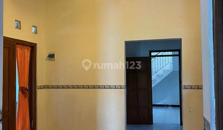 Disewakan Rumah murah Godean cocok Rumah tinggal/Kantor dekat pasar Godean 2