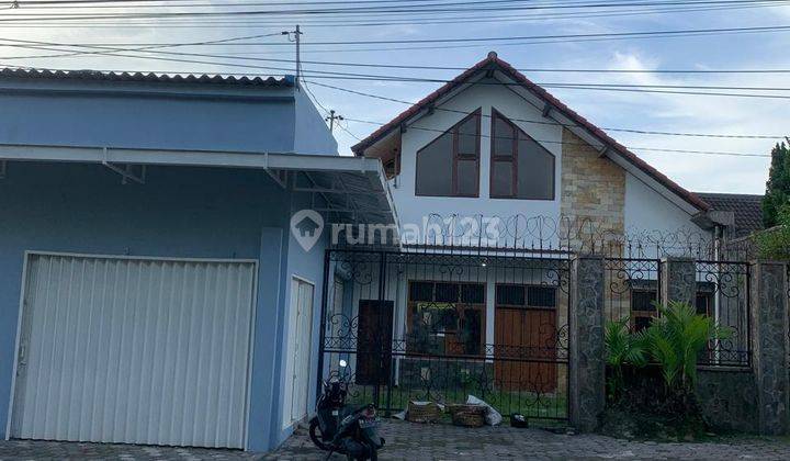 Disewakan Rumah Besar Ngaglik Area Palagan Cocok Kantor/tempat Tinggal Dekat Hyatt,al Azhar,ugm,sch 1