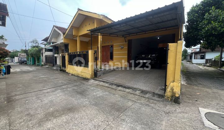 For Rent Cheap House Ngaglik Sleman Area Jl Damai For Rent Cheap House Ngaglik Sleman Area Jl Damai