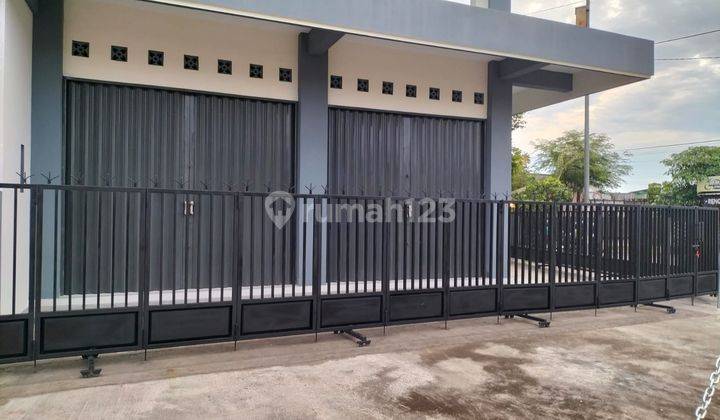 Disewakan Ruko 2lt+rooftop Kasihan Bantul Cocok Usaha/kantor Dekat Umy,alma Ata,ringroad Selatan 2
