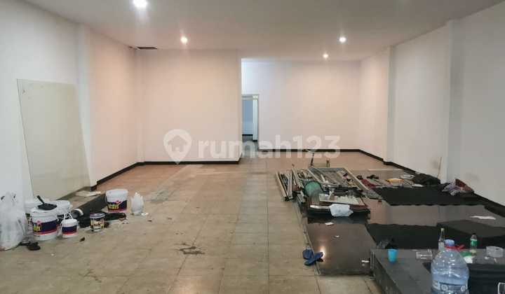 Disewakan Ruko 2lt Murah Gedong Tengen Cocok Usaha/kantor Dekat Malioboro,stasiun Tugu,tugu Jogja 1