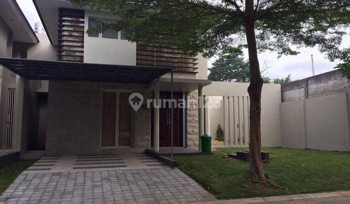 Disewakan Rumah Cantik Furnished Purwomartani Dekat Bandara Adisutjipto,rs Hermina,amplaz  1