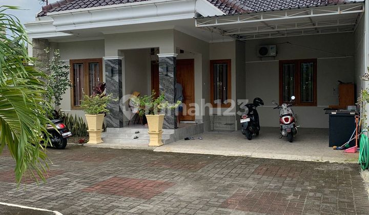For Rent Spacious Cheap House Maguwoharjo Depok Sleman