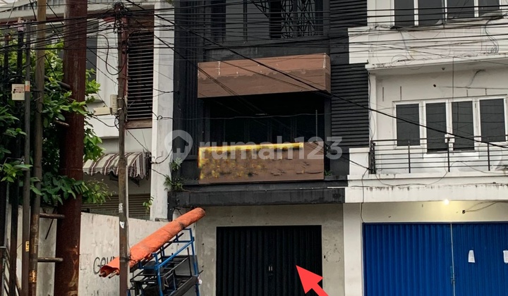 For Rent Strategic Shop House in Mlati Sleman Area, near Monjali. 1