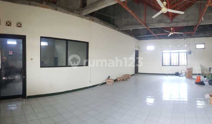 Disewakan/dijual Ruko Besar Mlati Area Jl Magelang Cocok Kantor/usaha Dekat Sch,jcm,terminal Jombor,mmtc 2