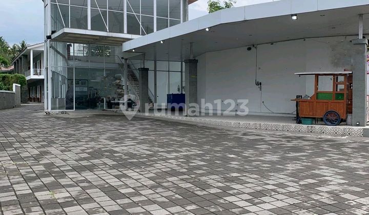 For Rent: Ngaglik Sleman Area Kaliurang Ex-Showroom Shop House 1