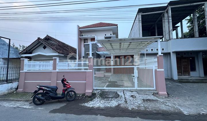 For Rent Spacious Cheap House Banguntapan Bantul Yogyakarta