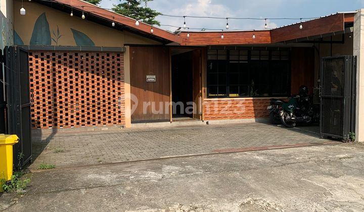 Strategic and Affordable Commercial Space for Rent in Depok, Sleman, Near Maguwoharjo Stadium