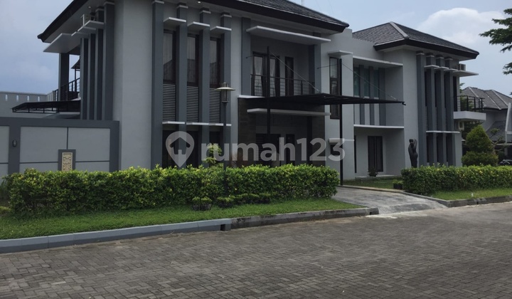 For Sale Luxury House Mlati Sleman Area Palagan 2