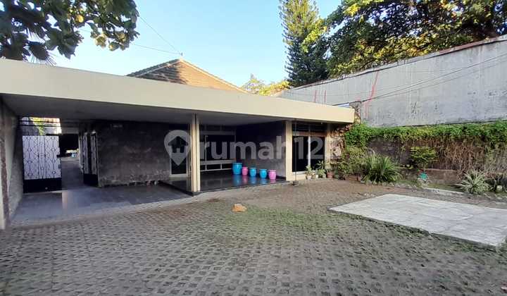 For Rent/Sale Spacious House in Umbulharjo, Central Yogyakarta