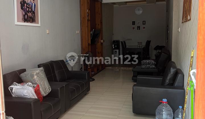 Hunian Bagus Furnished Puri Krakatau Hijau 2