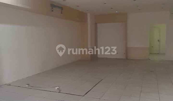 2-Story Shop House on Lontar Main Road, Serang, Available for Rent 2