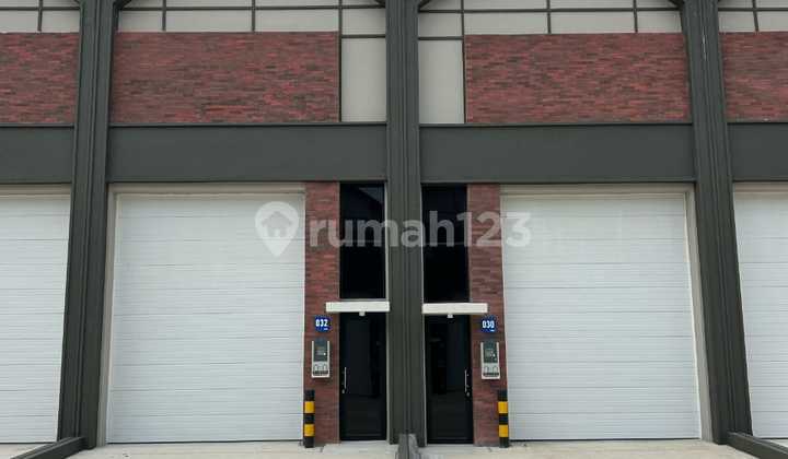 Disewakan Gudang Bizpark PIK 2 Ukuran 6x20 Lokasi Strategis 