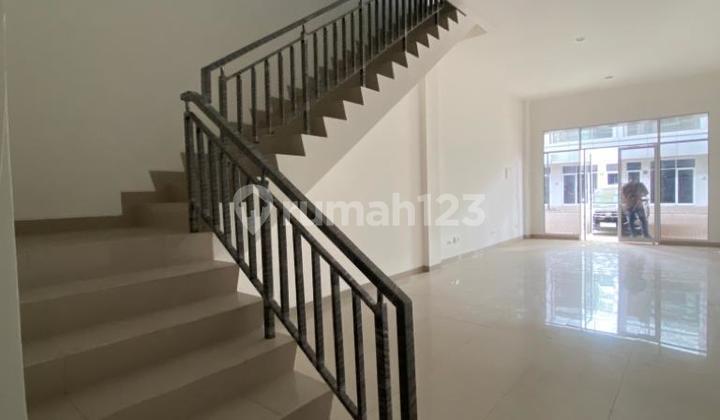 DISEWAKAN RUKO SHIBUYA PIK 2 4,5x16,25 TIPE MIXED USE DEKAT APARTMENT TOKYO RIVERSIDE