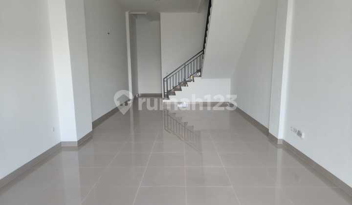 For Rent: Ruko La Riviera Kota Belanda Pik 2, Boulevard Position Across from Tokyo Apartment 2