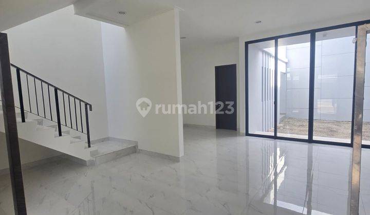 Di Sewakan Rumah 10x20 di Pantai Indah Kapuk 2 Cluster Permata Hijau Residence, Jakarta Utara 1