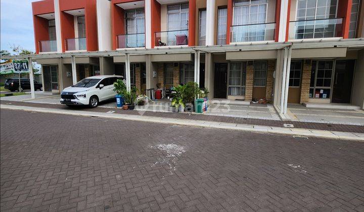 Di Sewakan Rumah 2 Lantai Bagus 4.5x10 di Pantai Indah Kapuk , Jakarta Utara 1