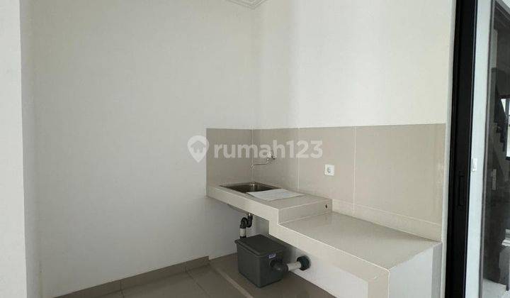 Di Sewakan Rumah Pantai Indah Kapuk Millenial 2+1 Kamar Tidur 2 Lantai 4x15 2