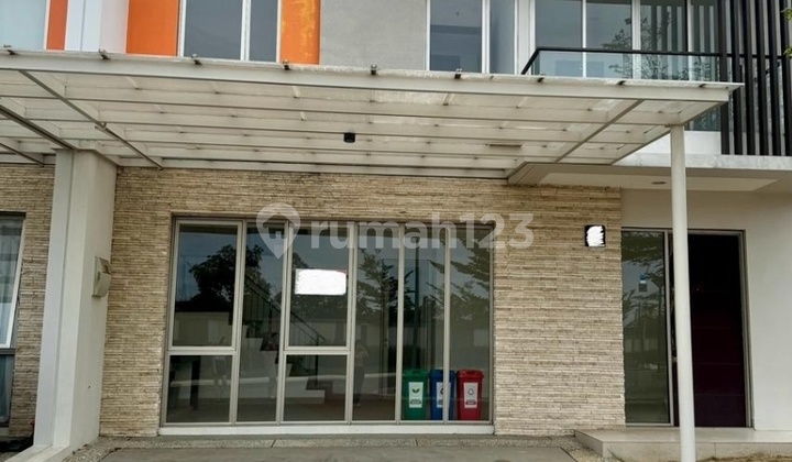 Disewakan Rumah Pik2 8X10m 3+1 Kamar Tidur Disewakan Rumah Pik2 8X10m 3+1 Kamar Tidur