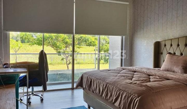 DISEWAKAN RUMAH FURNISH MEWAH GOLF ISLAND 10X25m 3+1 KAMAR TIDUR  2