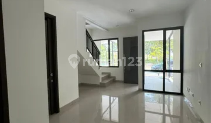 Disewakan Rumah Pik2 Milenial 4.5X12.5 2+1 Kamar Tidur