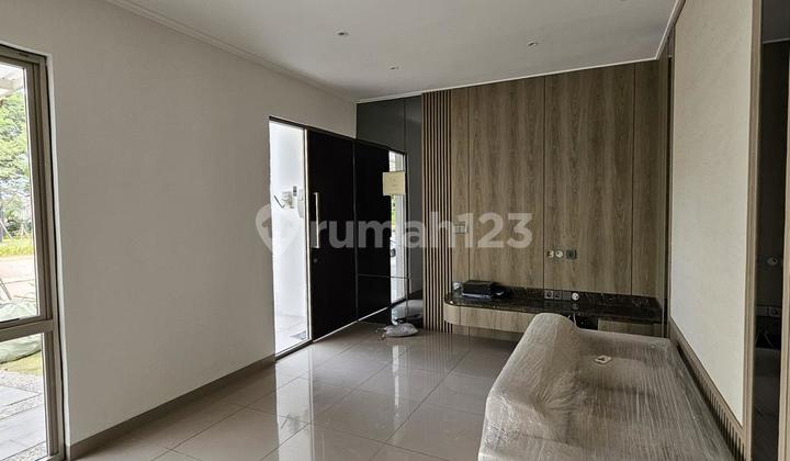 DI JUAL CEPAT RUMAH PIK2 SHM 8X10 SEMI FURNISH