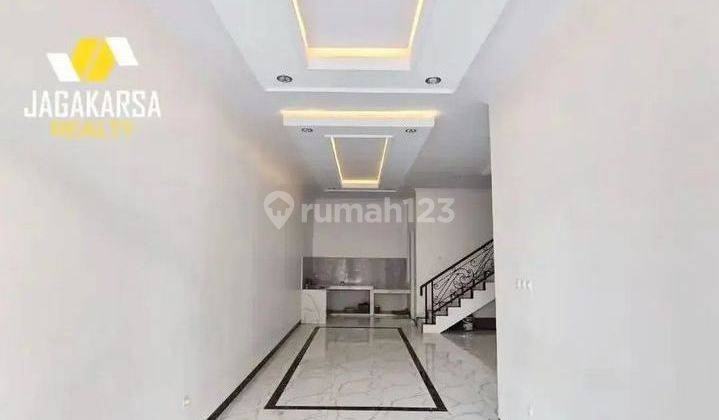 Rumah Clasic Modern di Lokasi Jagakarsa Jakarta Selatan 2