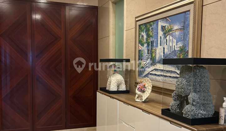 Available 2 Bedroom Private Lift At Capital Residence Available 2 Bedroom Private Lift At Capital Residence