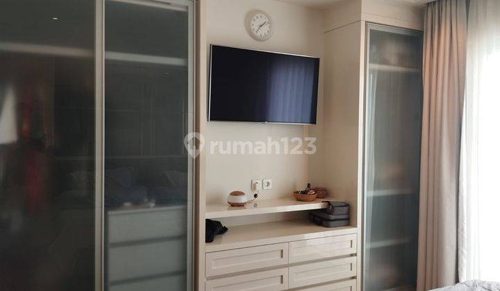 For Sell 1 Bed Room New Renovation High Floor at Cosmo Mansion 1