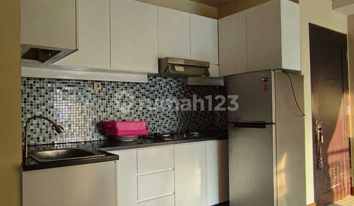 Di Jual 2 Bed Room High Fl di Cosmo Mansion Thamrin City 2
