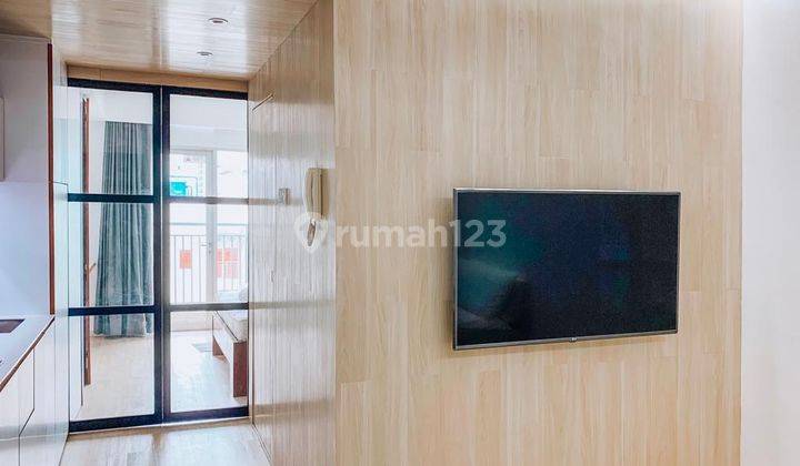 Jual Apartemen Cosmo Mansion 1 Bedroom Full Furnish 1