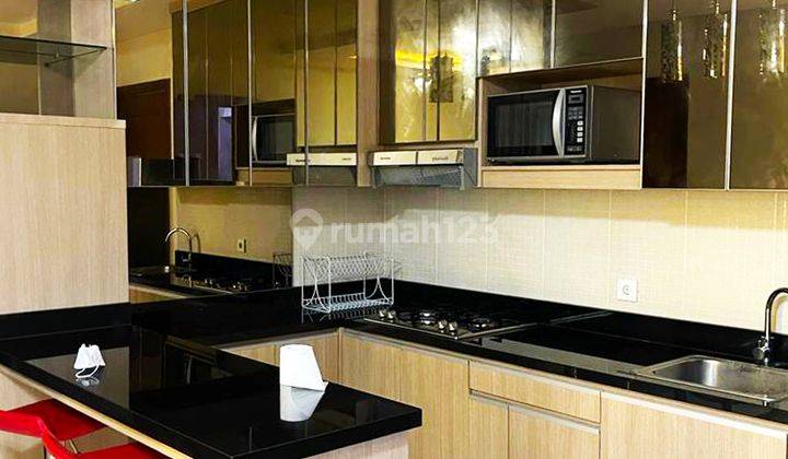 Jual Apartemen Thamrin Executive 2 Bedroom Suite B Private Lift 1