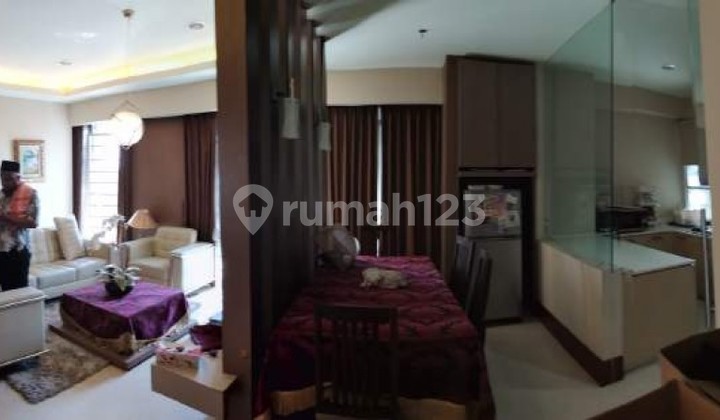Selling 4 Bedroom Davinci Penthouse Furnished Apartment 2