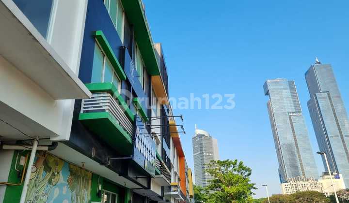 Jual Ruko 4 Lantai Thamrin City Lokasi Strategis Jual Ruko 4 Lantai Thamrin City Lokasi Strategis