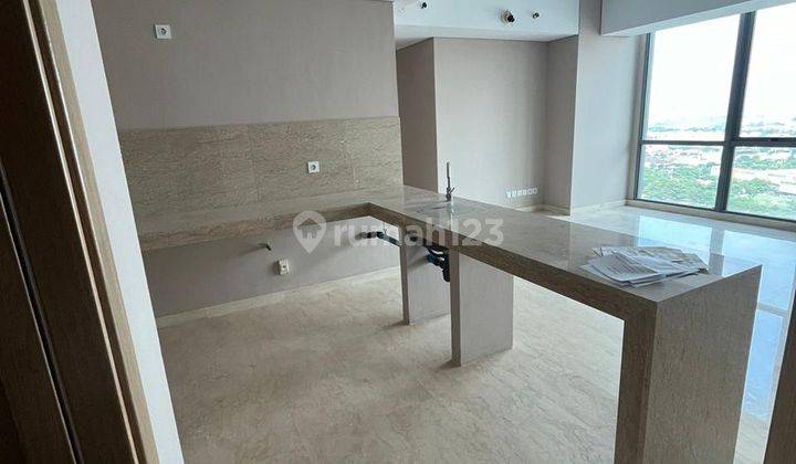 Dijual 3 Bedroom Apartemen Holland Village Bagus Murah 1